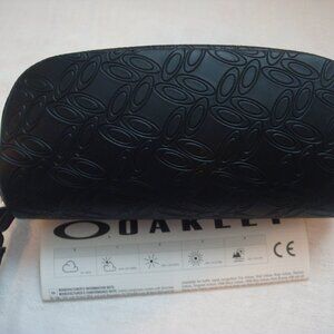 Oakley Eyeglass Case Black Clamshell Zippered EUC